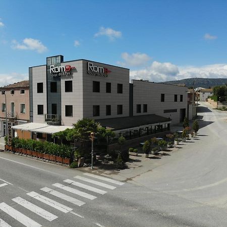 Hostal Restaurant Roma Cubells Exterior foto
